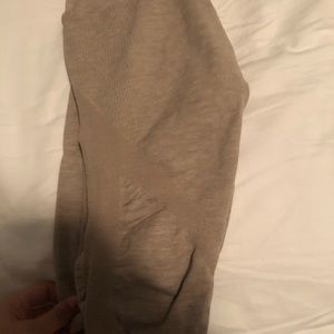 alphalete aero leggings